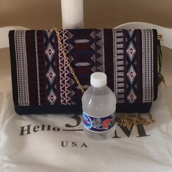 SOLD !!! NWT Aztec Suede Crossbody chain strapSO - Picture 12 of 12